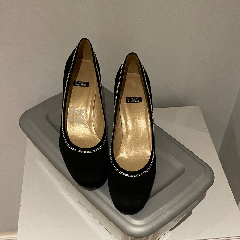 Stuart Weitzman Heels - Black - Size 7.5